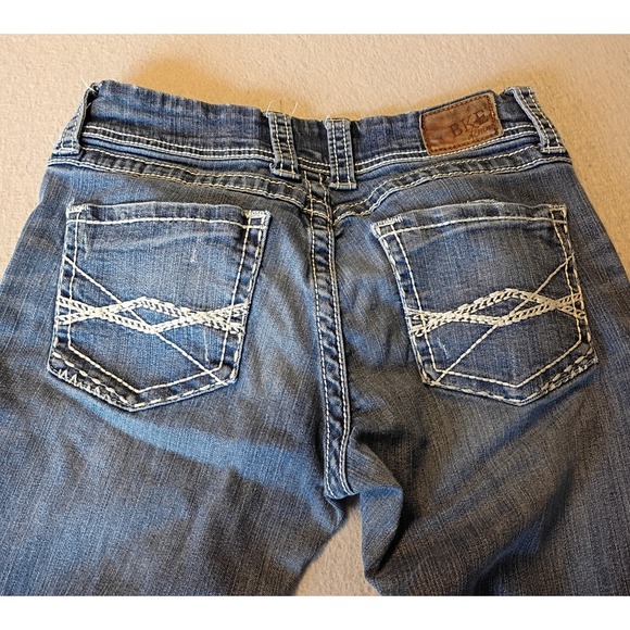 BKE Jeans Womens 29 Blue Culture Crop Capri Mid Rise Distressed Denim - Picture 9 of 10